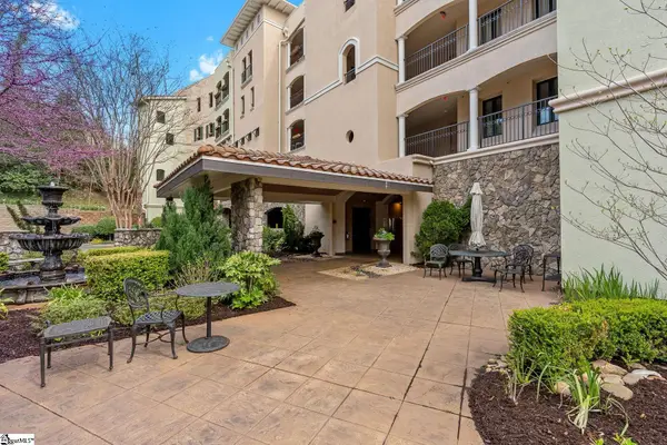 1209 E Washington Street #Unit 304, Greenville, SC 29601