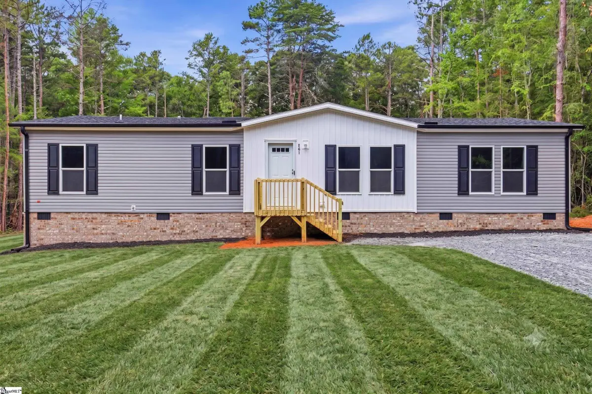 561 Georgia Road, Gray Court, SC 29645 - #1