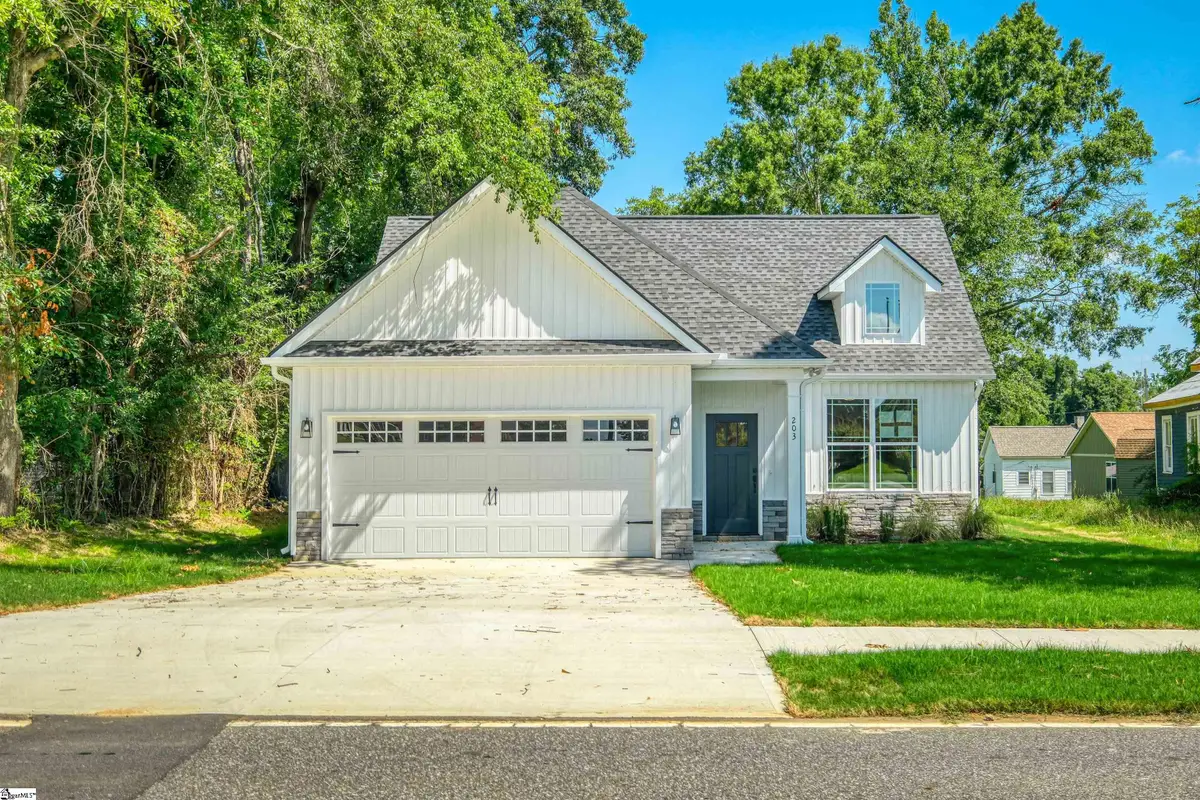 203 Blue Ridge Avenue, Belton, SC 29627 - #1