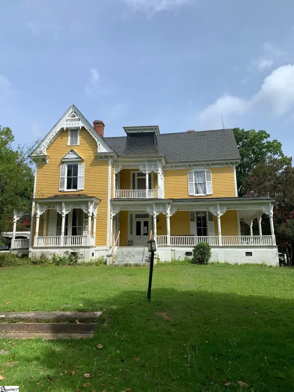 520 W Main Street, Laurens, SC 29360