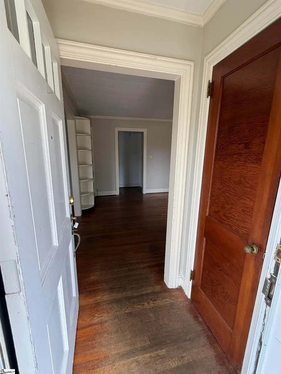 103 S Woodrow Street, Clinton, SC 29325 - #3