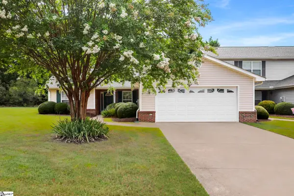 10 River Birch Way, Greer, SC 29650