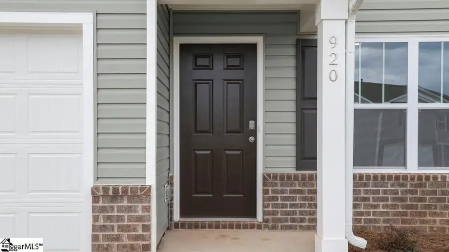 920 Kerwood Street, Wellford, SC 29385 - #3