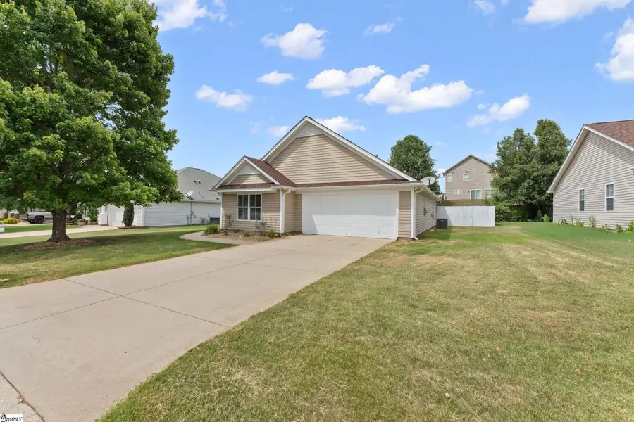 638 Branch View Drive, Boiling Springs, SC 29316 - #3