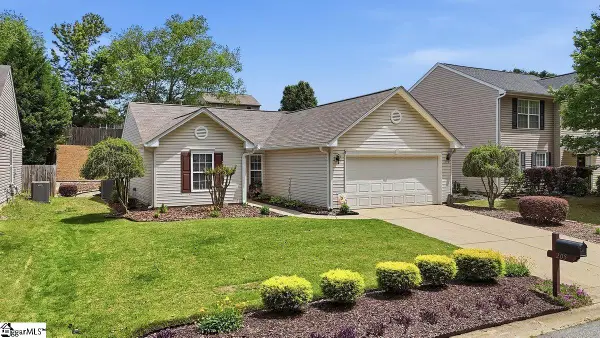 205 Garfield Lane, Simpsonville, SC 29681