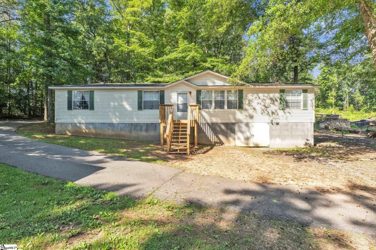 7401 Highway 24, Townville, SC 29689 - #1