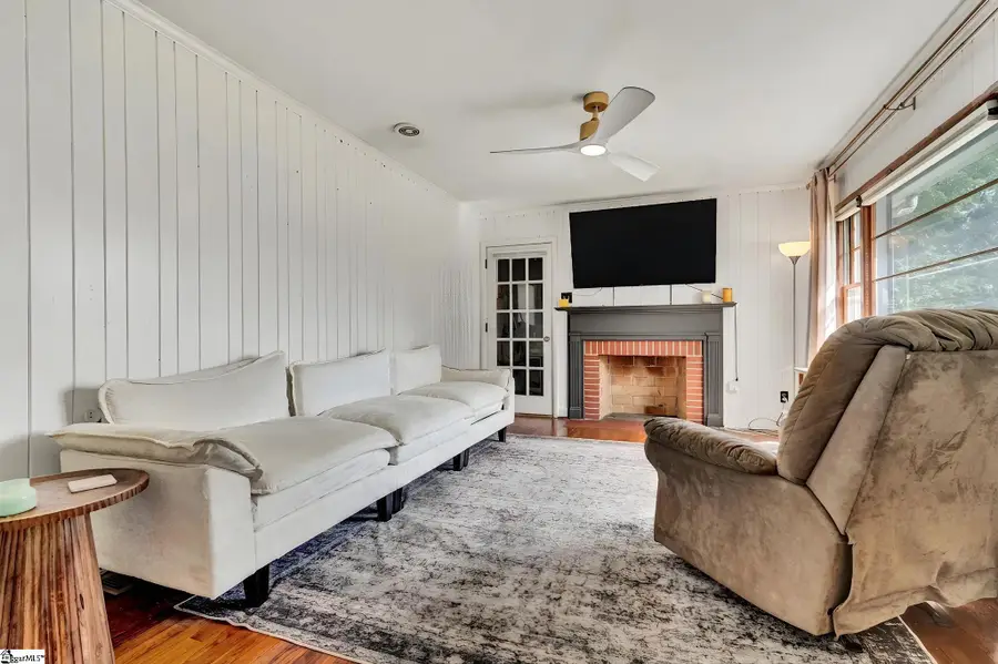 210 Sunnyview Circle, Spartanburg, SC 29307 - #2