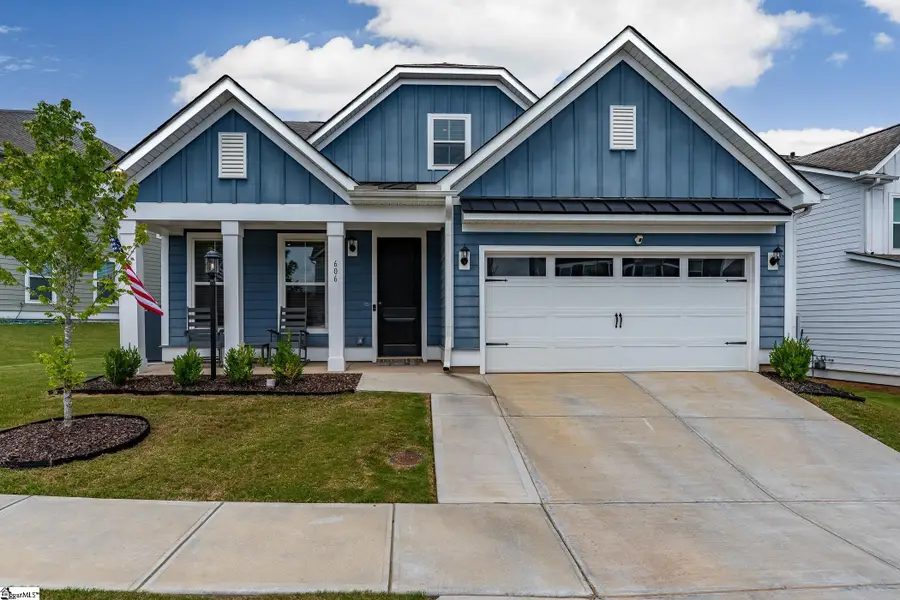 606 Lewes Avenue, Simpsonville, SC 29681 - #2