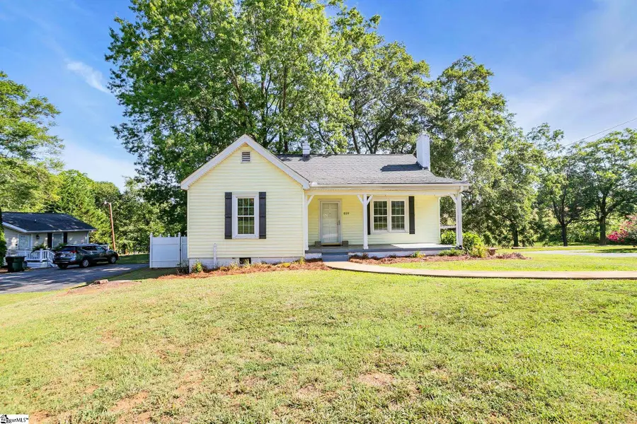 820 Chick Springs Road, Taylors, SC 29687 - #3