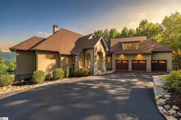 11 Clermont Court, Travelers Rest, SC 29690
