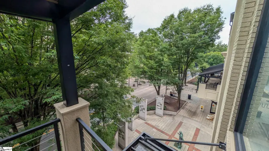 233 N Main Street #Unit 305, Greenville, SC 29601-2166 - #2