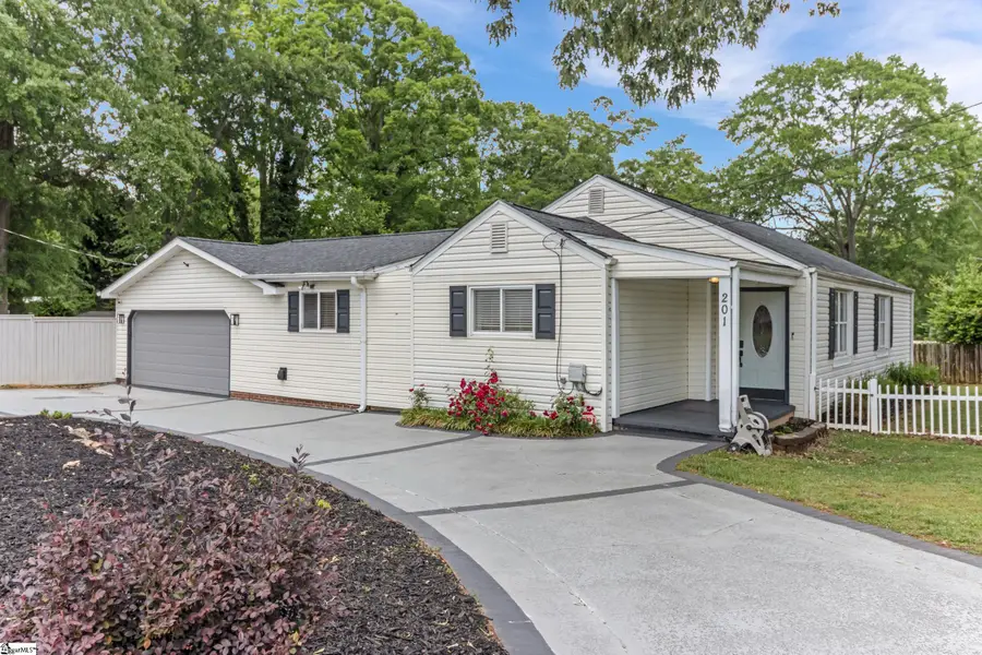 201 S Pliney Circle, Simpsonville, SC 29681 - #2