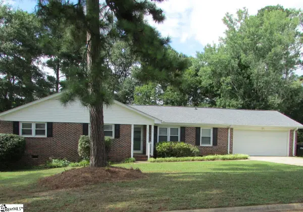 203 Pine Tree Drive, Simpsonville, SC 29680