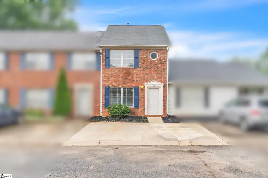 404 W Townes Court, Spartanburg, SC 29301 - #2