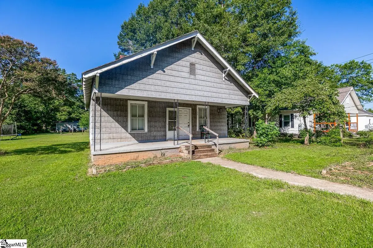 310 Hawkins Street, Wellford, SC 29385 - #1