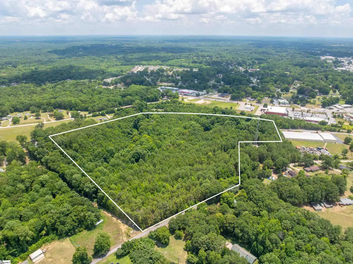 14 Sloan Lake Road, Woodruff, SC 29388 - #1