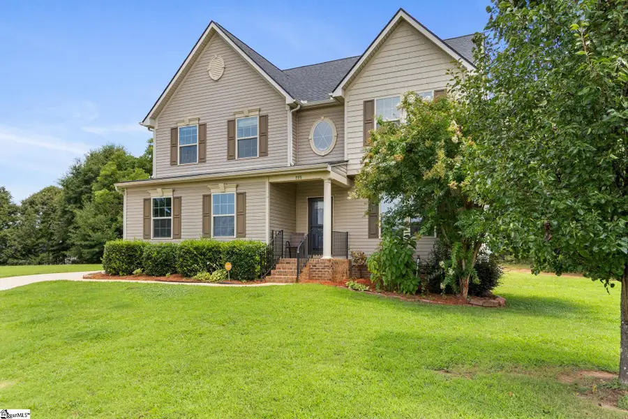 205 Lily Court, Easley, SC 29642 - #2