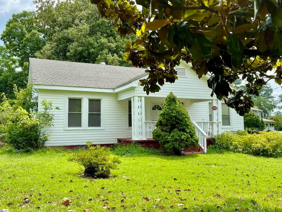 620 W Cherokee Street, Chesnee, SC 29323 - #2