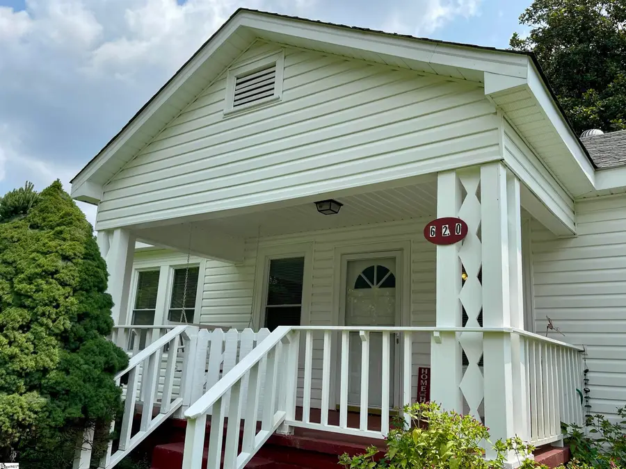 620 W Cherokee Street, Chesnee, SC 29323 - #3