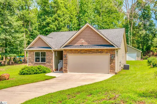 154 Rockcrest Drive, Taylors, SC 29687