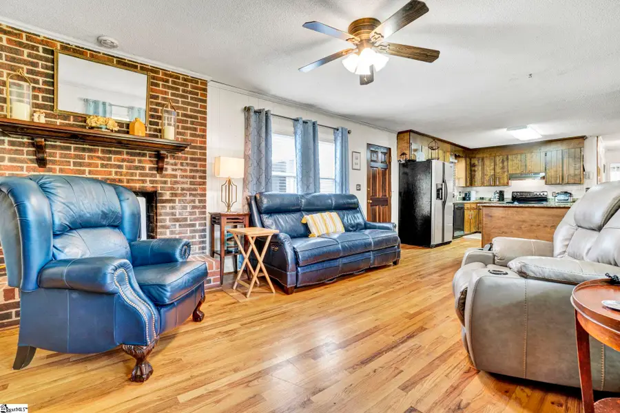 1154 Sandy Spring Road, Laurens, SC 29360 - #2