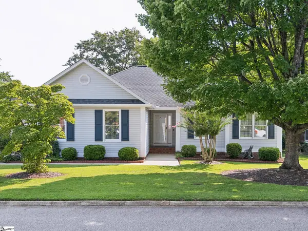 12 Fitzpatrick Court, Fountain Inn, SC 29644