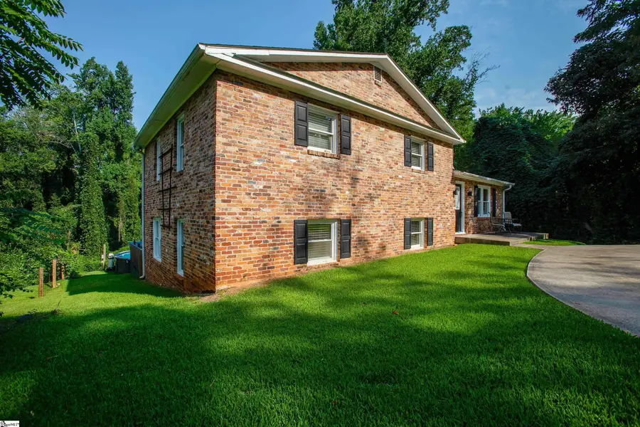 400 Fairmont Drive, Greenville, SC 29605-2539 - #3