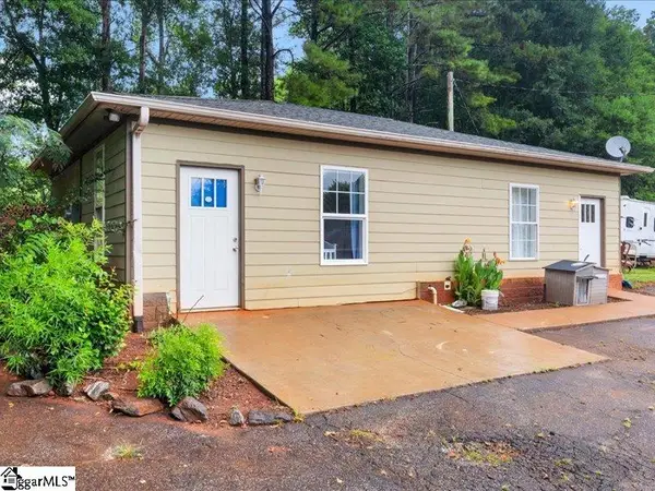 214 Deerwood Trail, Walhalla, SC 29691-4403