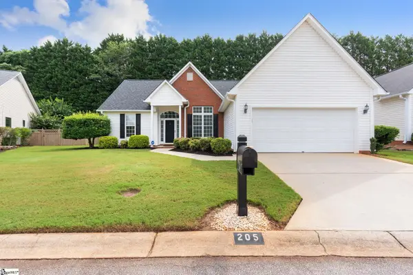 205 Lexington Place Way, Greenville, SC 29615