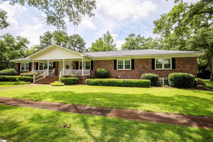 204 Pine Street, Bamberg, SC 29003 - #3