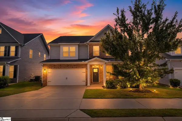 16 Daybreak Place, Simpsonville, SC 29681