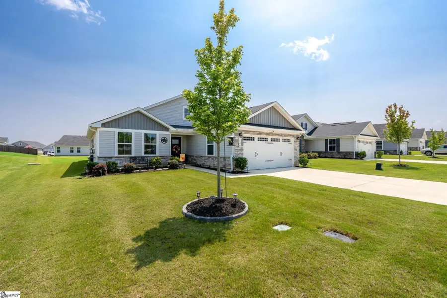 1064 Rev Robert Reid Street, Reidville, SC 29388 - #3