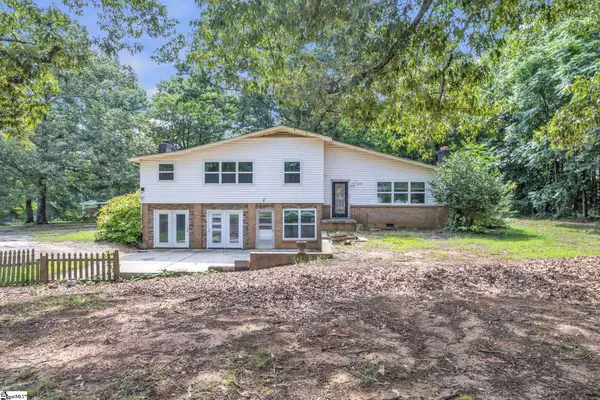 1201 Lakeview Circle, Greer, SC 29651