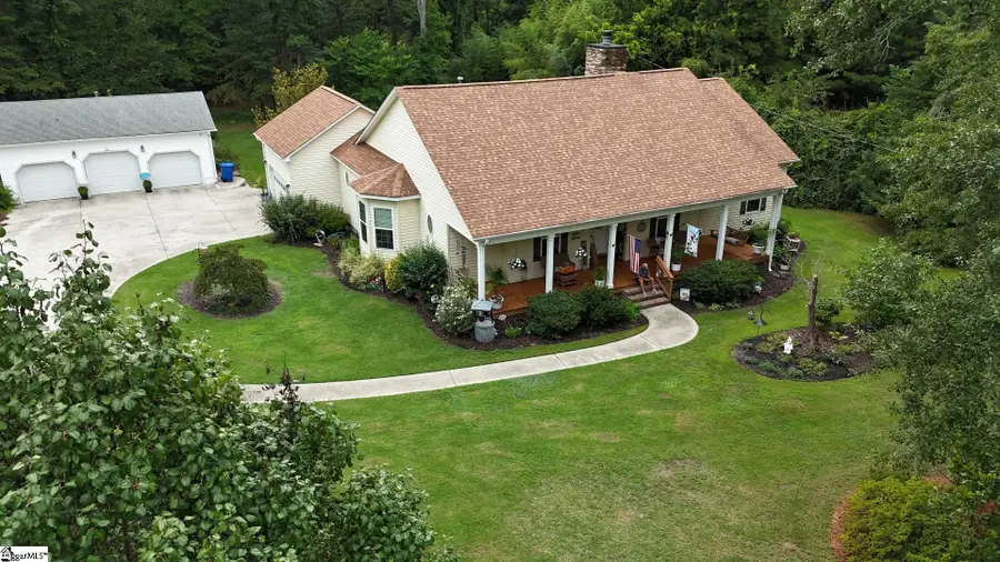 88 Neely Ferry Road, Gray Court, SC 29645 - #2