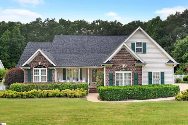 210 Camperdown Court, Easley, SC 29642