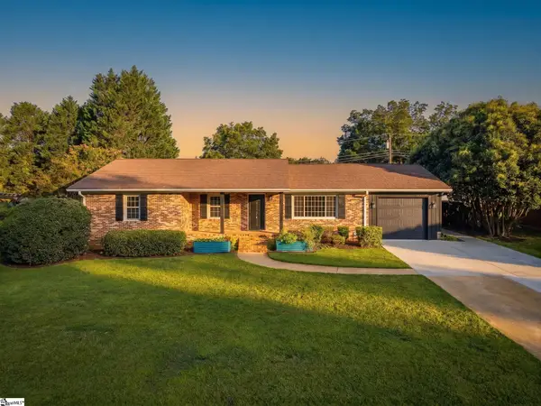 14 Queensbury Drive, Greenville, SC 29617