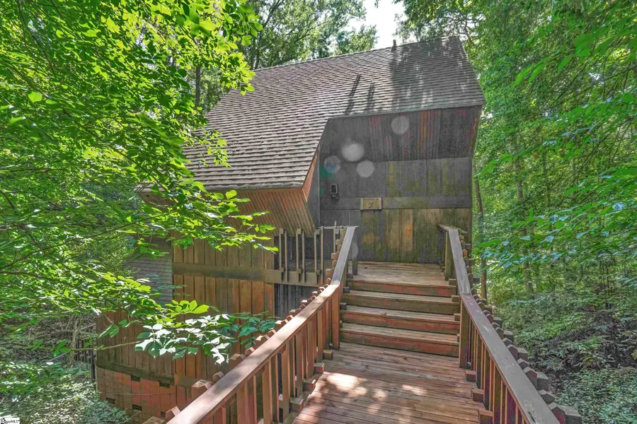 7 W Avondale Drive, Greenville, SC 29609 - #2