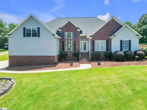 356 Garnet Valley Drive, Inman, SC 29349