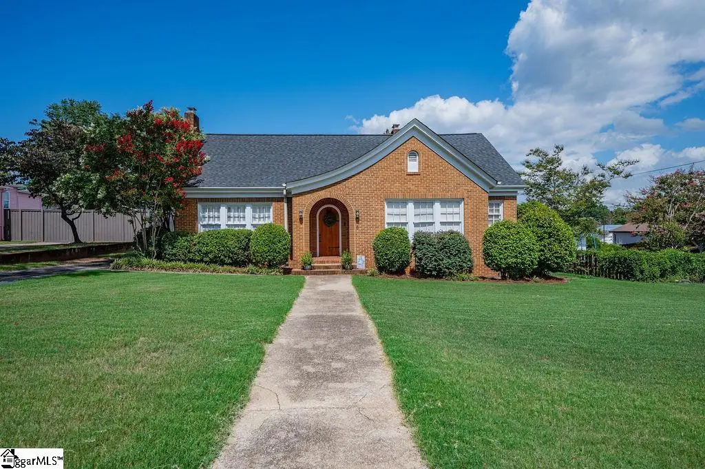 6 Oakland Avenue, Inman, SC 29349 - #1