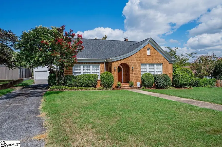 6 Oakland Avenue, Inman, SC 29349 - #3