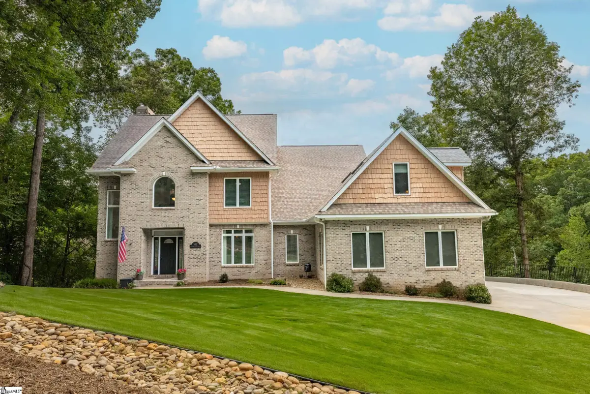 142 W. Bay View Drive, Seneca, SC 29672 - #1