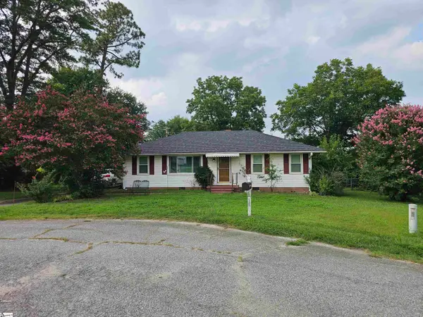 7427 Gravely Court, Spartanburg, SC 29303