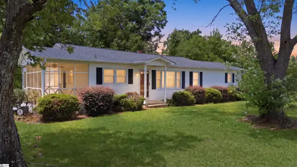 503 Cooley Springs School Road, Chesnee, SC 29323