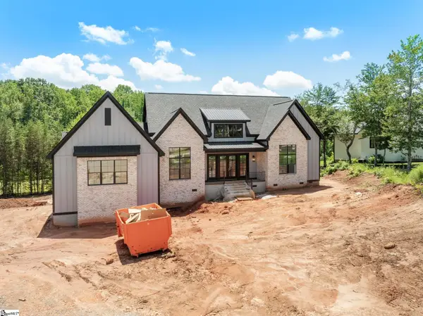 126 Pinelands Place, Travelers Rest, SC 29690