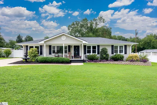 115 Central Avenue, Honea Path, SC 29654