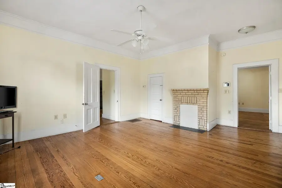 13 N Prince Street, Anderson, SC 29621 - #2