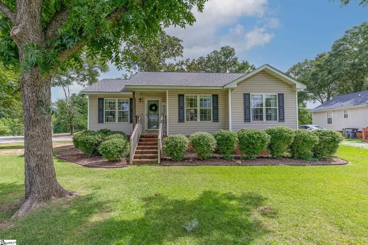 109 Hilldale Avenue, Laurens, SC 29360 - #1