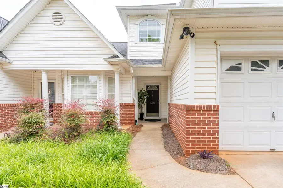 608 Glassyrock Court, Greer, SC 29650 - #2