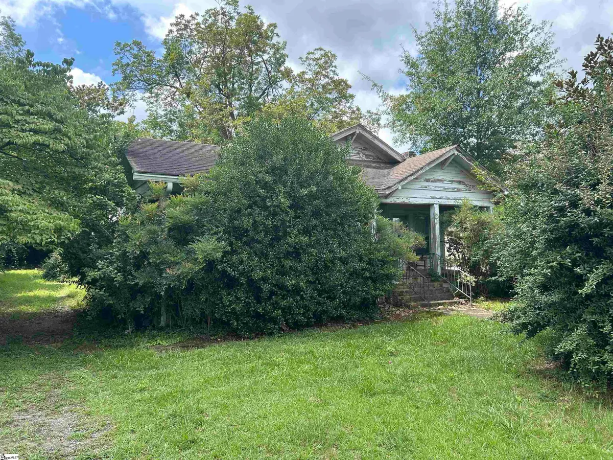 28 E Main Street, Inman, SC 29349 - #1