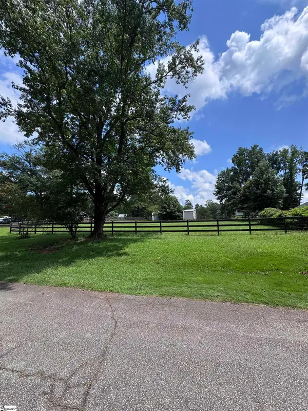 263 Oliver Drive, Inman, SC 29349